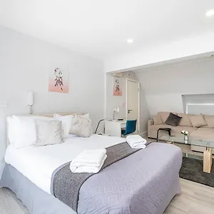 Apartment Securematics Superior Studio, London